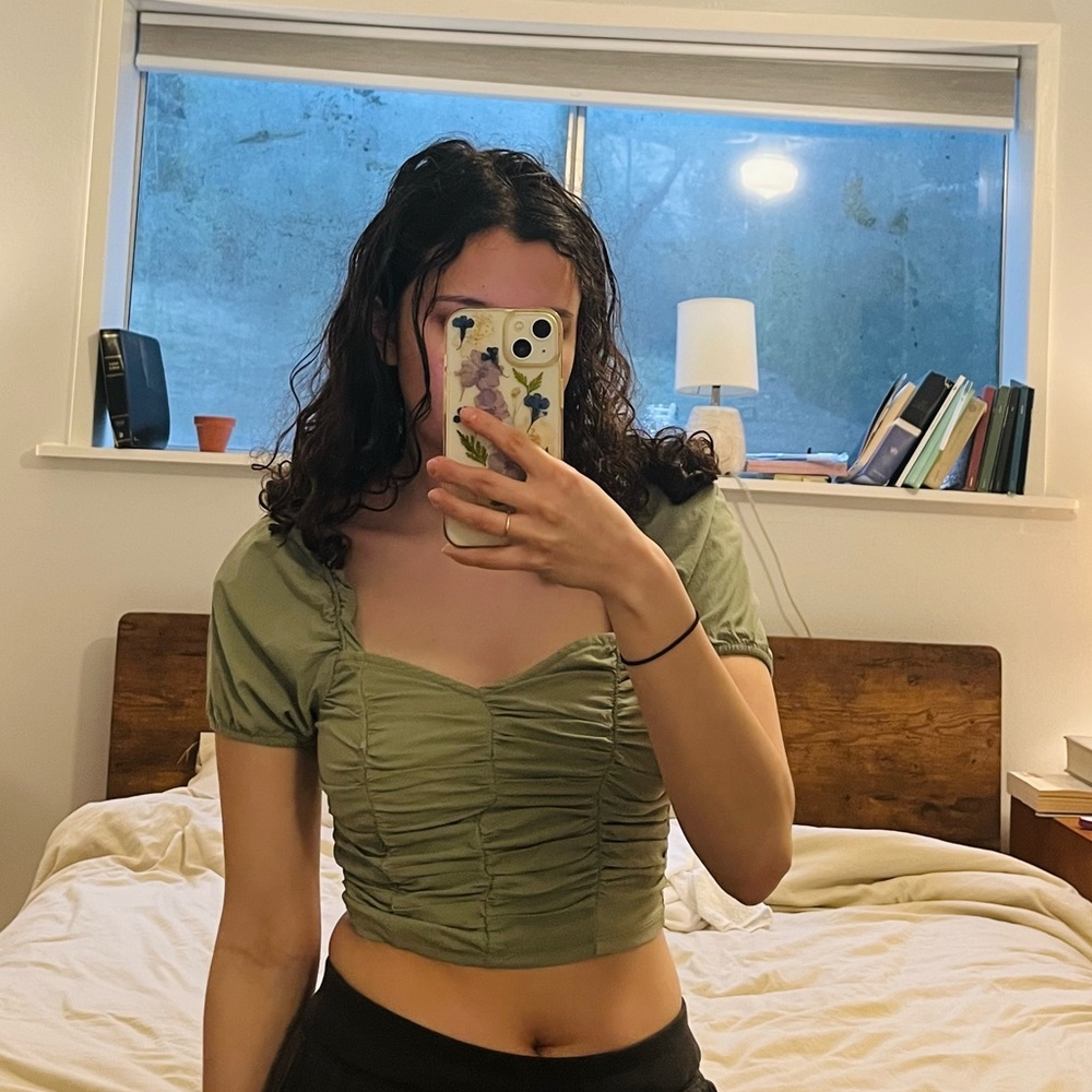 Ruffled Puff Sleeve Crop Top